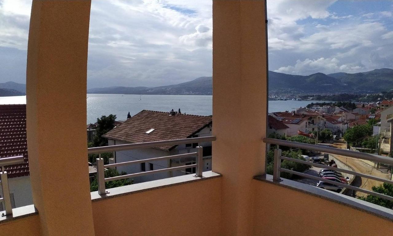 Villa Stella Trogir Exterior photo